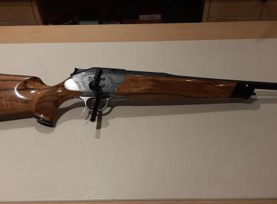 Blaser R8 Luxus GR4 Cal 300 Wn